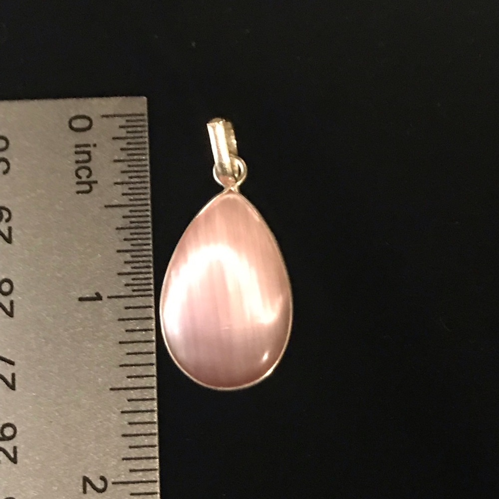 Pink Pendant - Picture 3 of 3